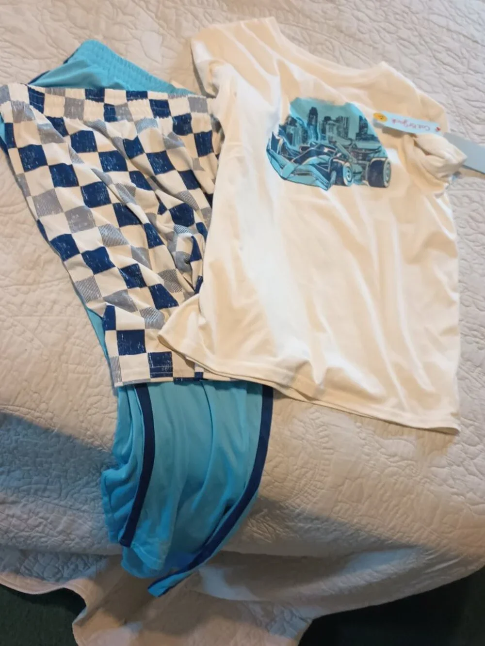 Boys' 3pc Race Car Short Sleeve Pajama Set - Cat & Jack™ Cream/Blue L